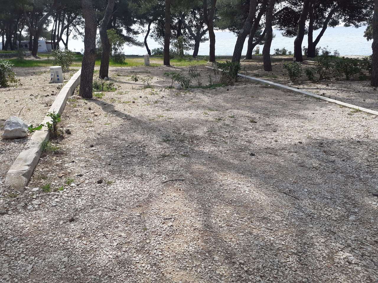 280 (1) 1 280 1 - Adriatik Kamp