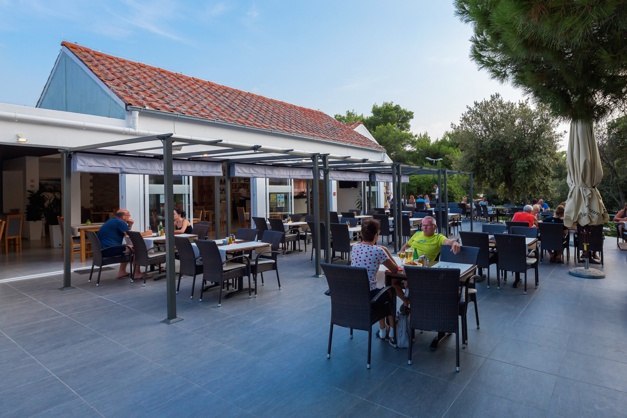 7619 1 scaled - Adriatik Kamp