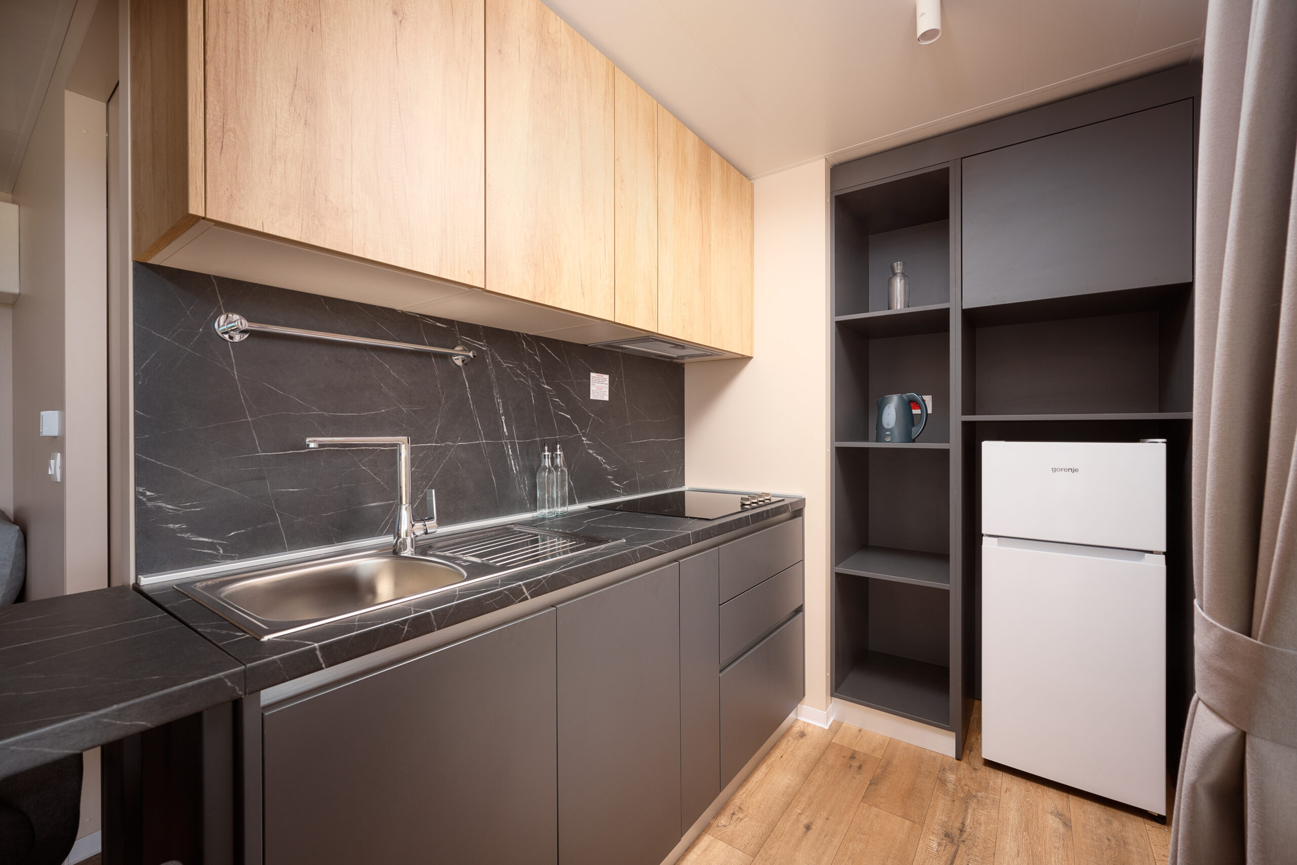 _NZ77831_ivanisevicivan.com (1) 4 NZ77831 ivanisevicivan.com 1 1 scaled - Adriatik Kamp